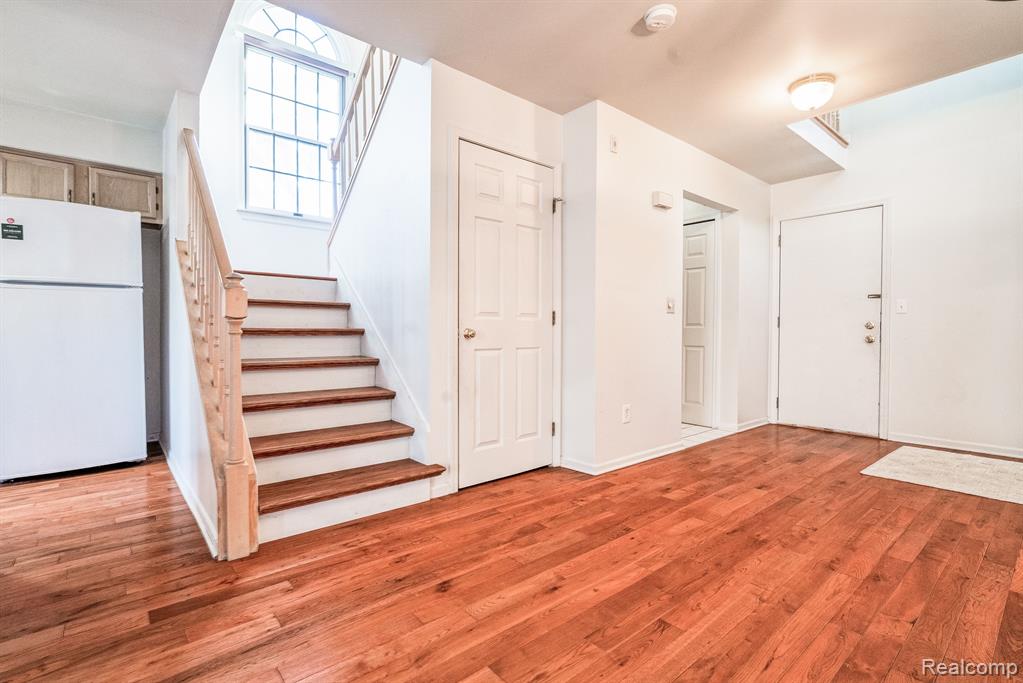 45293 HORSESHOE Circle, Canton, MI 48187 — Photo 11