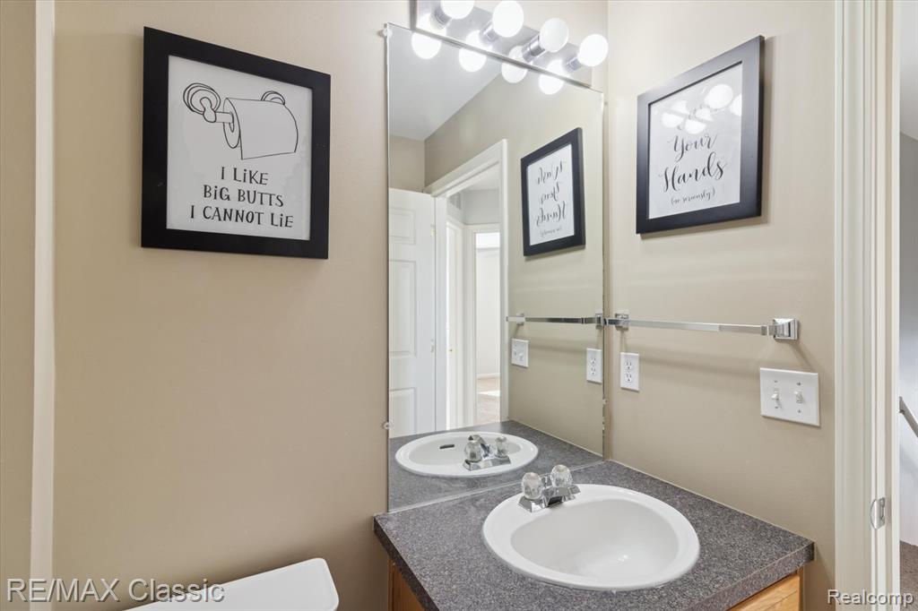 868 Deer Run Lake Road, Holly, MI 48442 — Photo 35