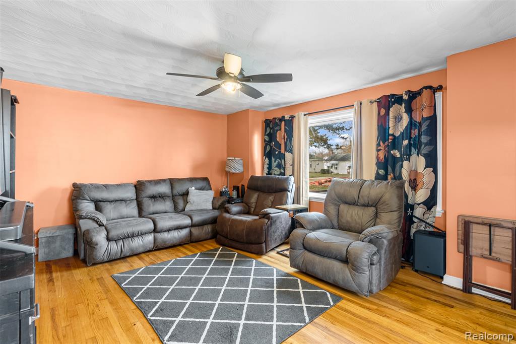 821 Ryan Street, Owosso, MI 48867 — Photo 8