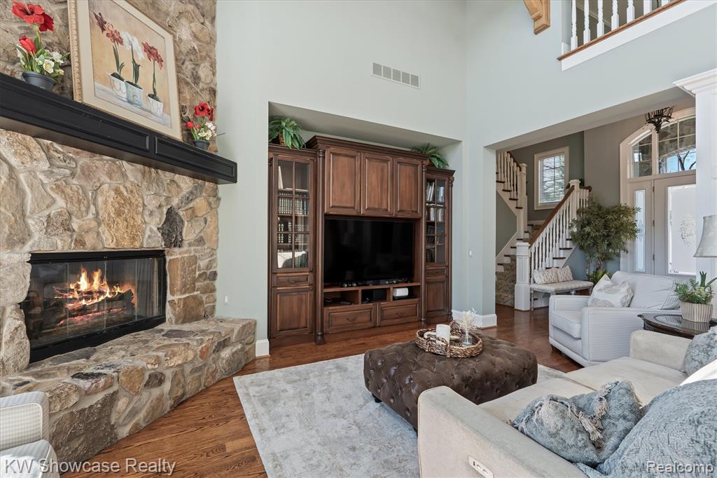 4334 Terra Ridge Drive, Milford, MI 48381 — Photo 24