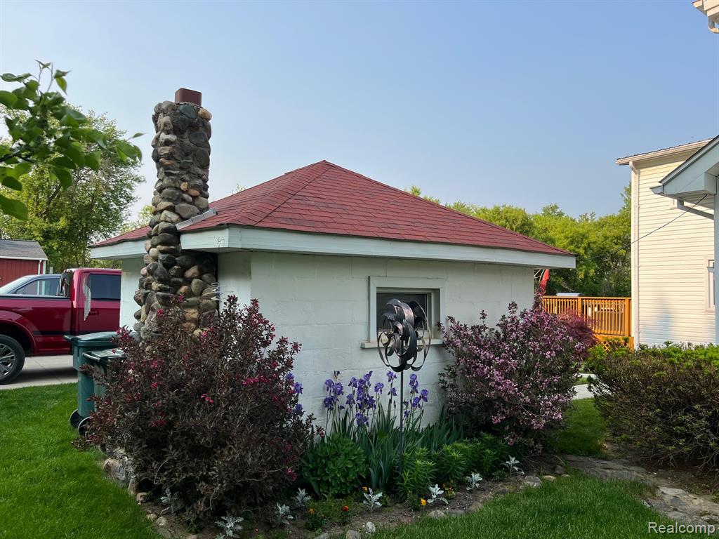 3742 W Barnes Lake Road, Columbiaville, MI 48421 — Photo 9