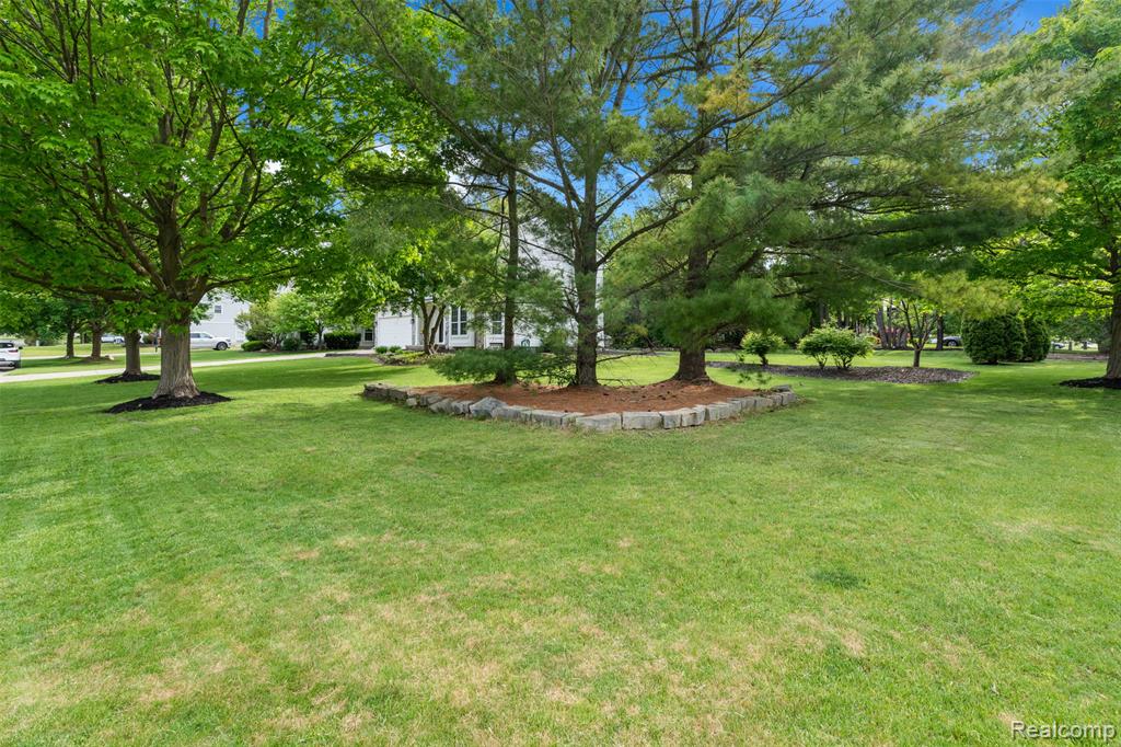6248 Lake Waldon Court, Clarkston, MI — Photo 44