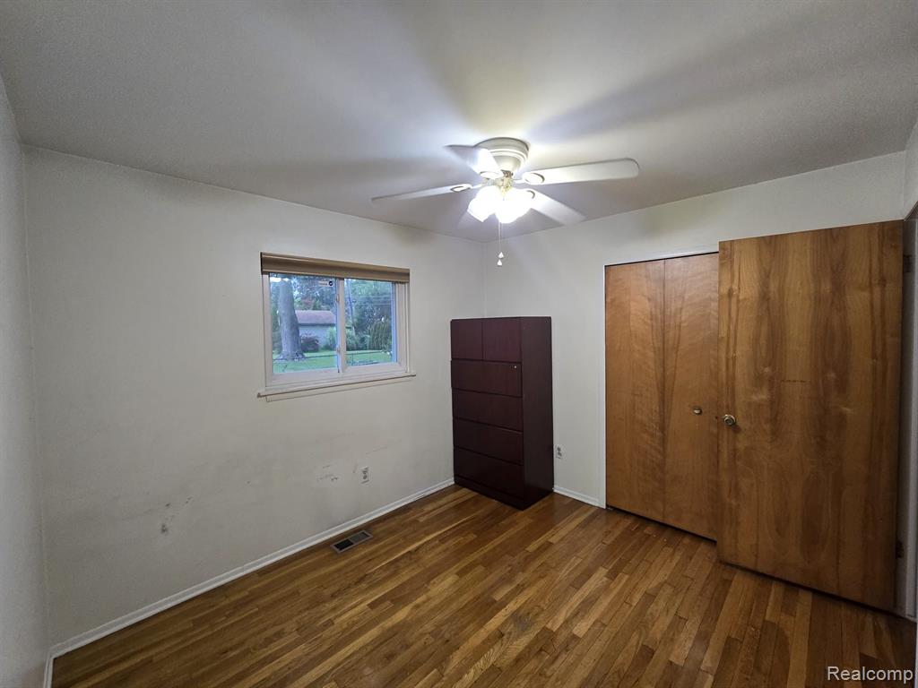 5054 CARNABY Drive, Troy, MI 48085 — Photo 10