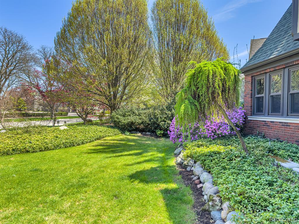 434 HENDRIE Boulevard, Royal Oak, MI 48067 — Photo 45