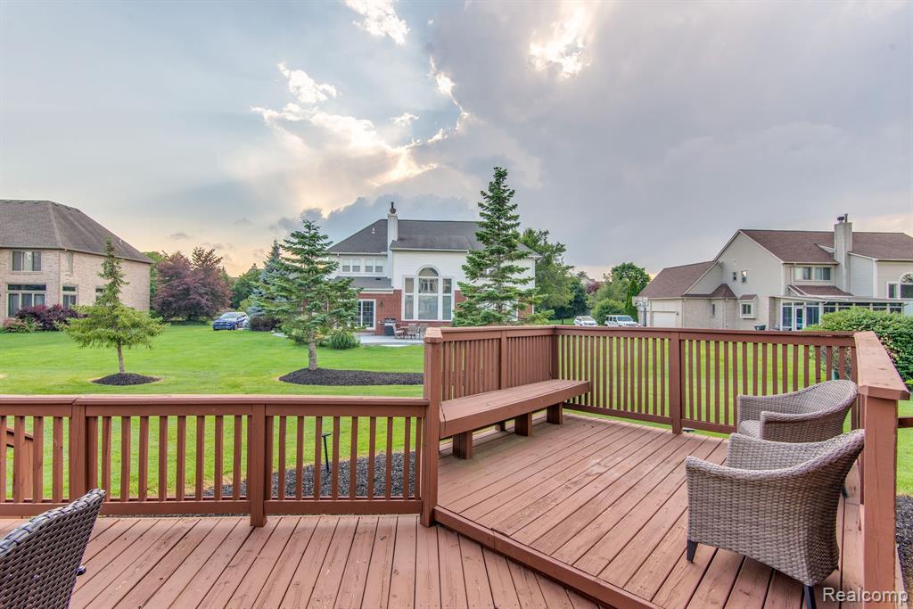 352 ELMINGTON, Canton, MI 48188 — Photo 39