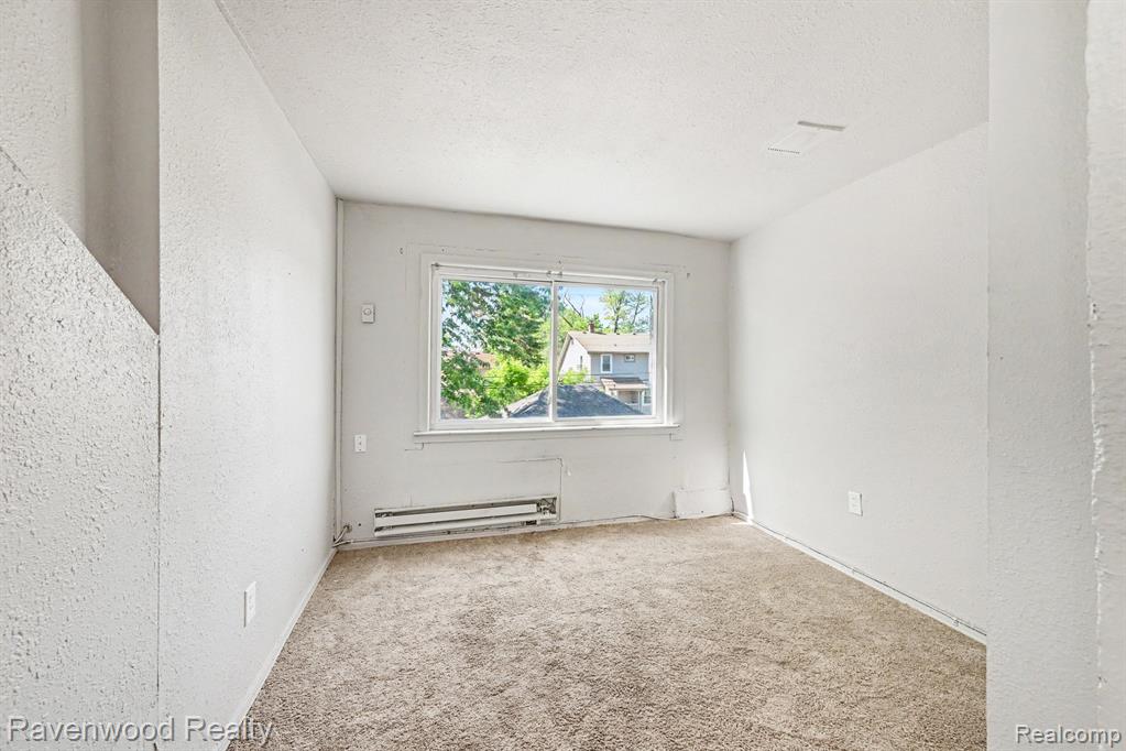 7528 Hudson Avenue, Warren, MI 48091 — Photo 24