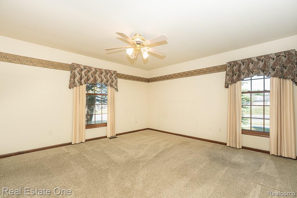 48790 Mill Bank Court, Utica, MI 48315 — Photo 21