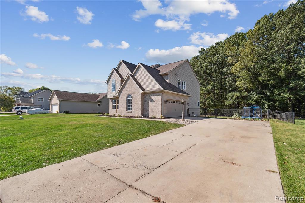 5437 Mustang Drive, Newport, MI 48166 — Photo 4