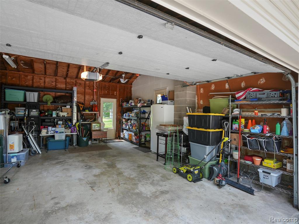 46275 W 11 Mile Rd, Novi, MI — Photo 41