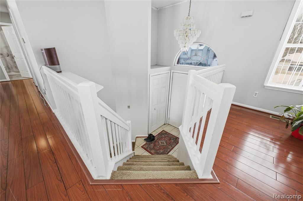 6015 Edmund Street, Romulus, MI, 48174