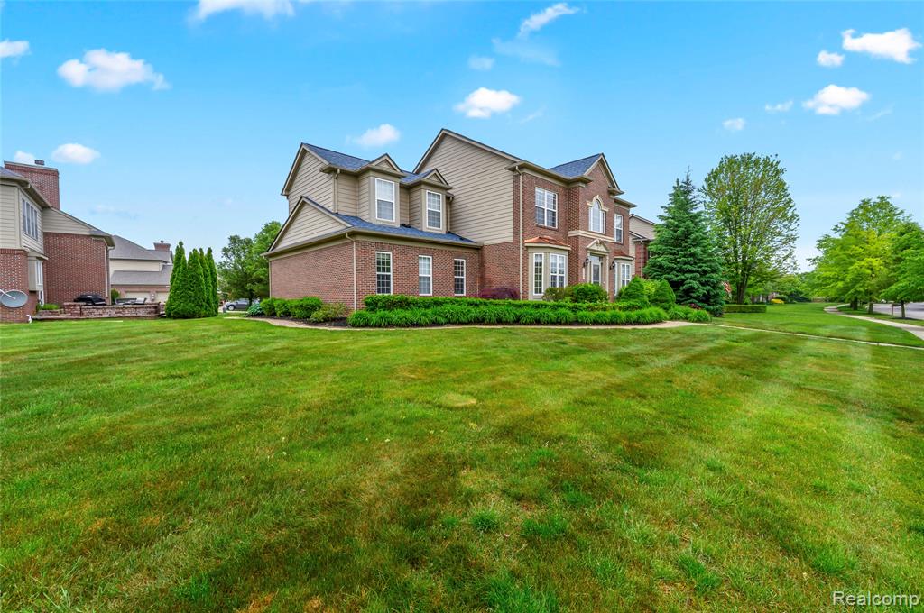 50490 Black Horse Lane, Canton, MI 48188 — Photo 23