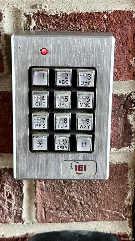 283 S ZEEB Road, 209, Ann Arbor, MI 48103 — Photo 14