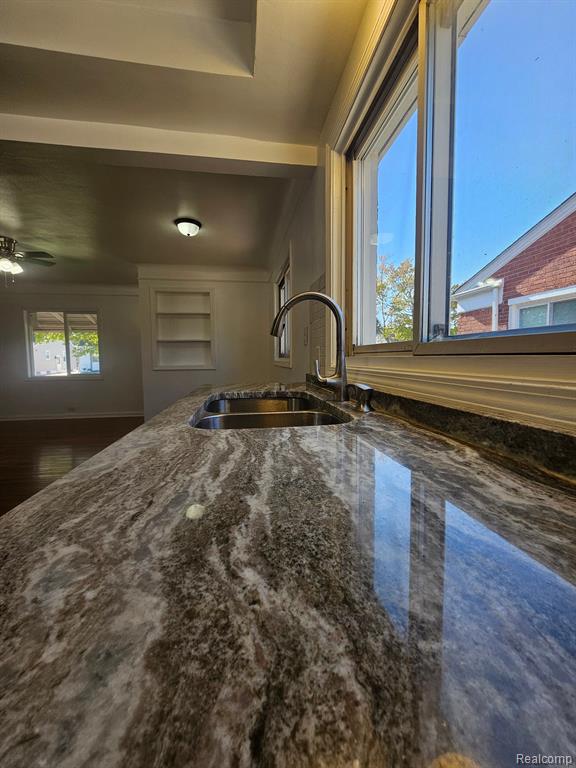 4055 17TH Street, Wyandotte, MI 48192 — Photo 16