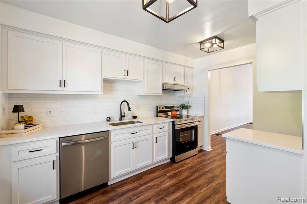 412 Oak Run Court, 6, Royal Oak, MI 48073 — Photo 5
