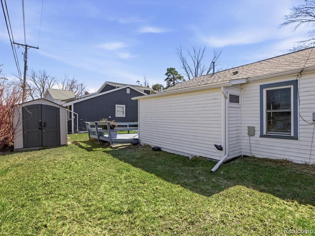 7355 Kilkare Road, Lexington, MI 48450 — Photo 22