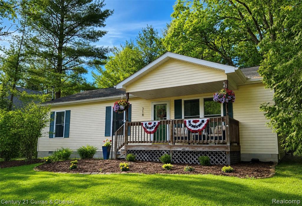 318 Elm Avenue, Roscommon, MI 48653 — front exterior