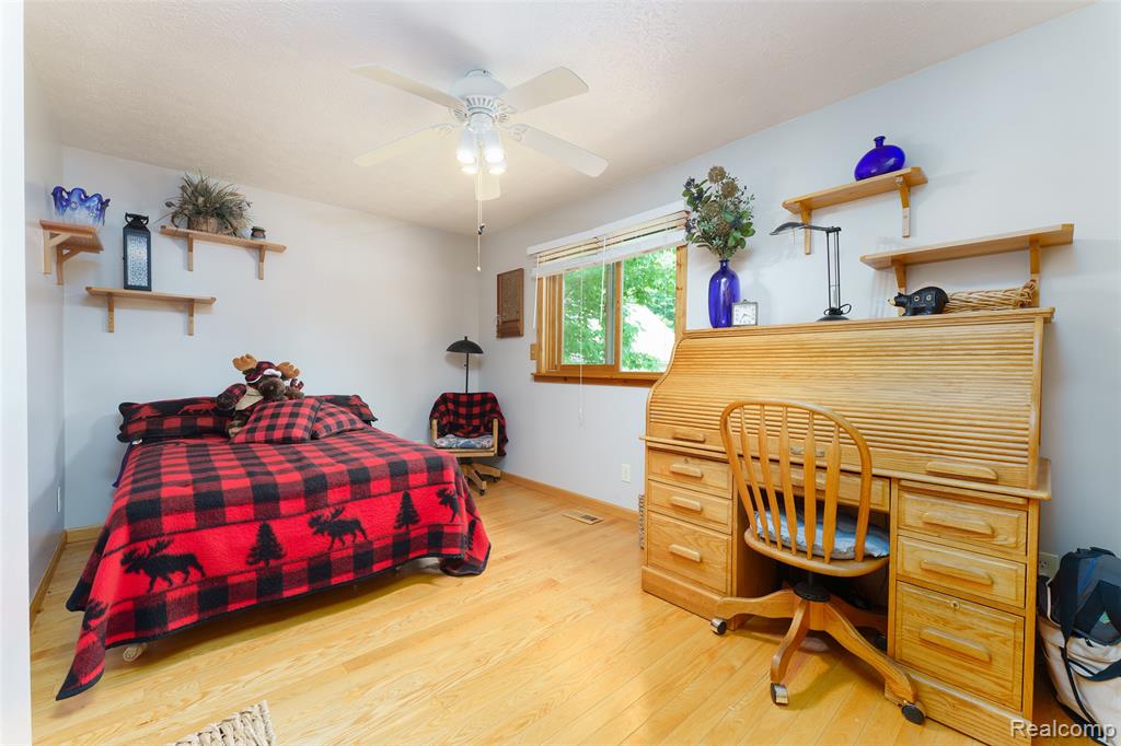 56901 Appaloosa Lane, South Lyon, MI 48178 — Photo 23