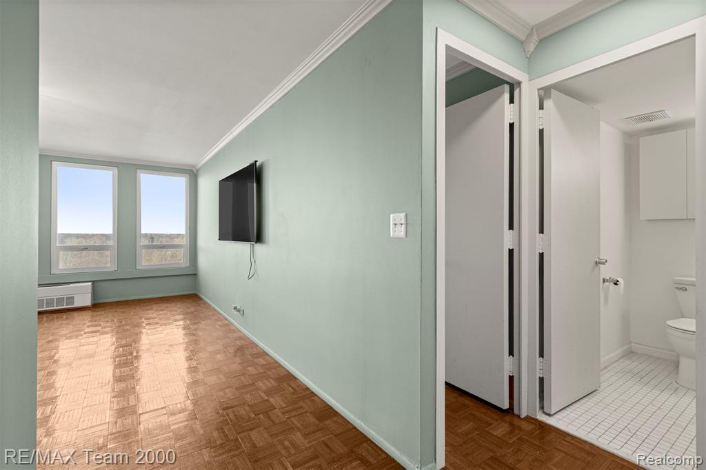 22700 GARRISON Street, 1105, Dearborn, MI 48124 — Photo 12