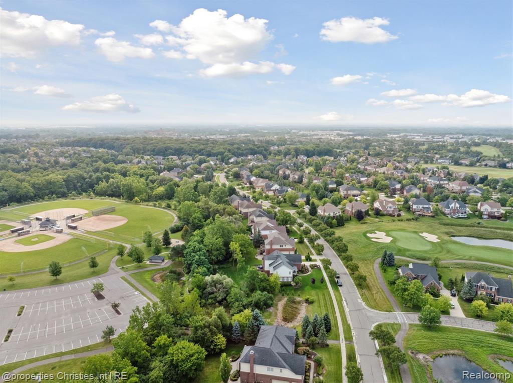 15908 CRYSTAL DOWNS E, Northville, MI 48168 — Photo 89