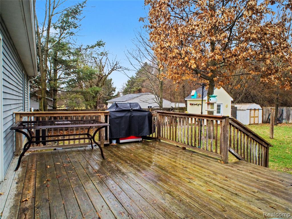 5430 W Frances Road, Clio, MI 48420 — Photo 35