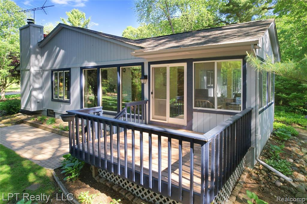 5236 Schlenker Road, Hamburg, MI — Photo 6