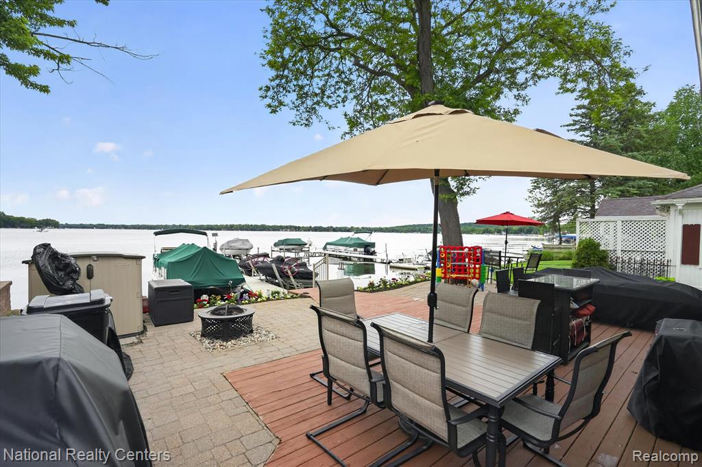 9450 Dexter Pinckney Road, Pinckney, MI 48169 — Photo 28