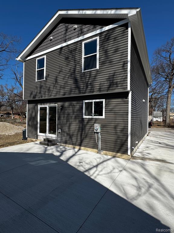520 E EVELYN Avenue, Hazel Park, MI 48030 — Photo 42