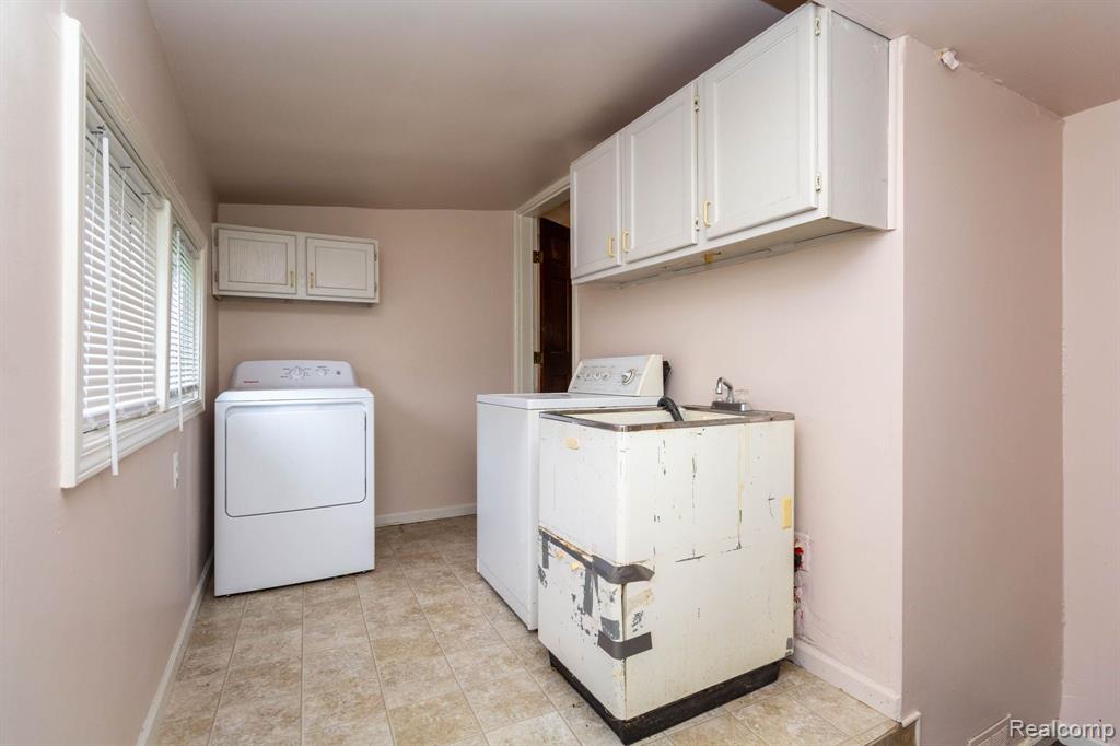 8175 BELLMAN, Shelby Twp, MI 48316 — Photo 21
