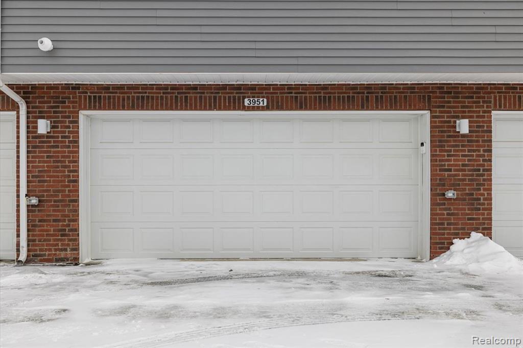 3951 Trailwaycommons Circle, Auburn Hills, MI 48326 — Photo 5