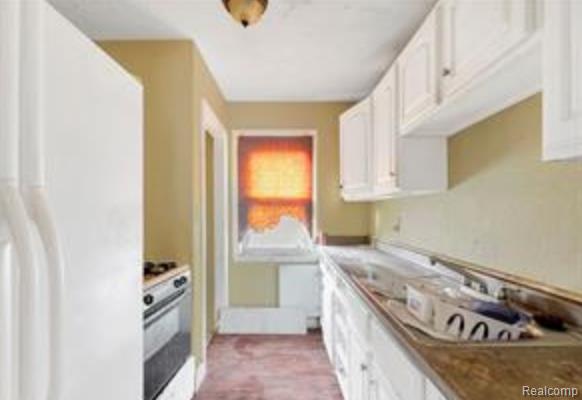 9303 ASHTON Avenue, Detroit, MI 48228 — Photo 12