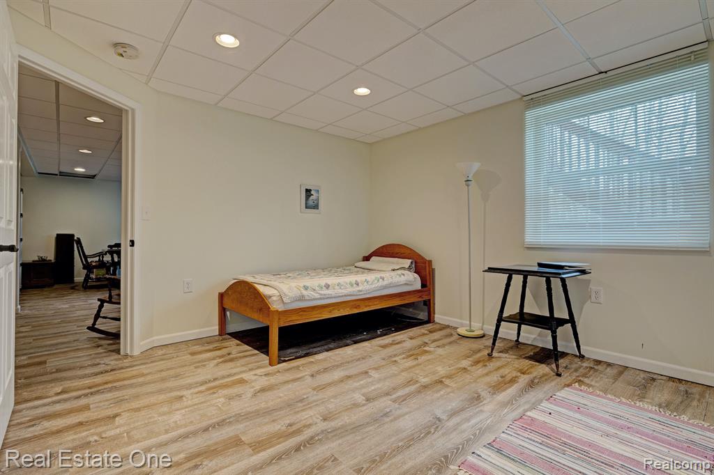 6501 CLUB E, 8, Grand Blanc, MI 48439 — Photo 31