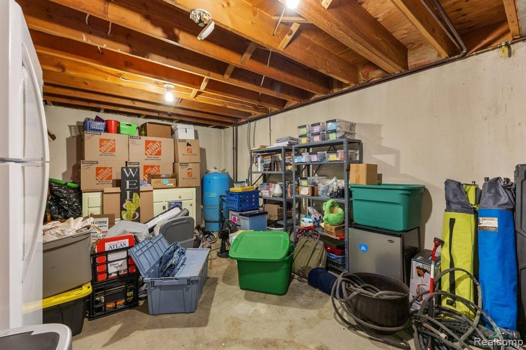 68864 WINGATE Drive, Washington, MI 48095 — Photo 41