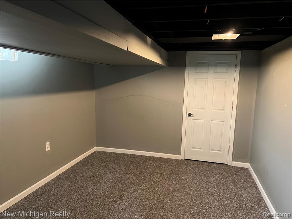 4002 McKinley Street, Dearborn Heights, MI 48125 — Photo 21