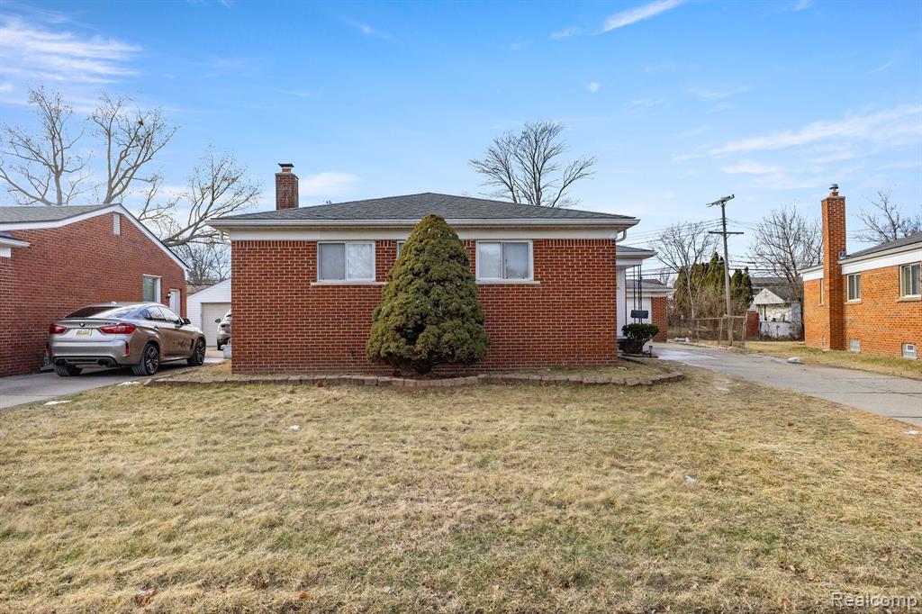 7011 ROSEMARY Street, Dearborn Heights, MI 48127 — Photo 5