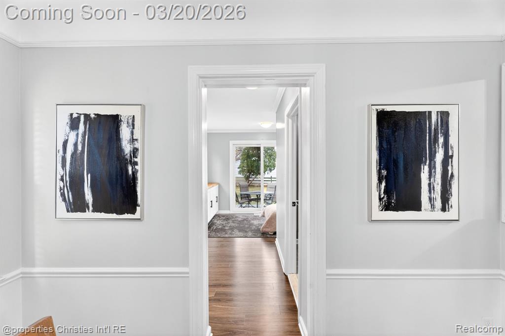 1922 Norwood Drive, Grosse Pointe Woods, MI 48236 — Photo 18