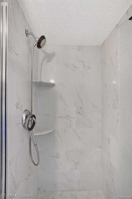 54446 ROYAL TROON Drive, South Lyon, MI 48178 — Photo 20