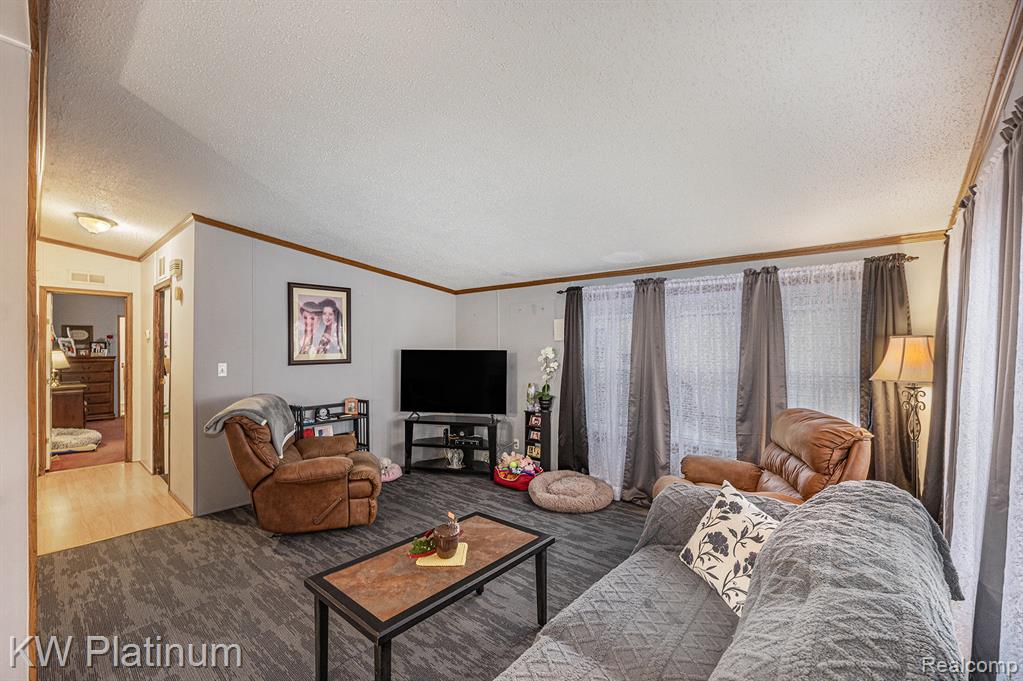 8042 Harbour Drive, Ira, MI — Photo 4