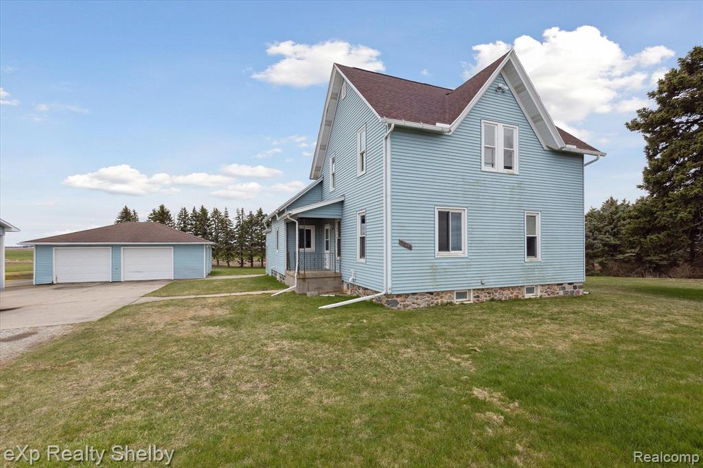 8433 W SANILAC Road, Vassar, MI 48768 — Photo 4