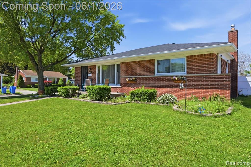 8271 Arnold Street, Dearborn Heights, MI 48127 — Photo 3