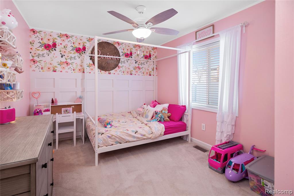 43818 Palisades Drive, Canton, MI 48187 — Photo 15
