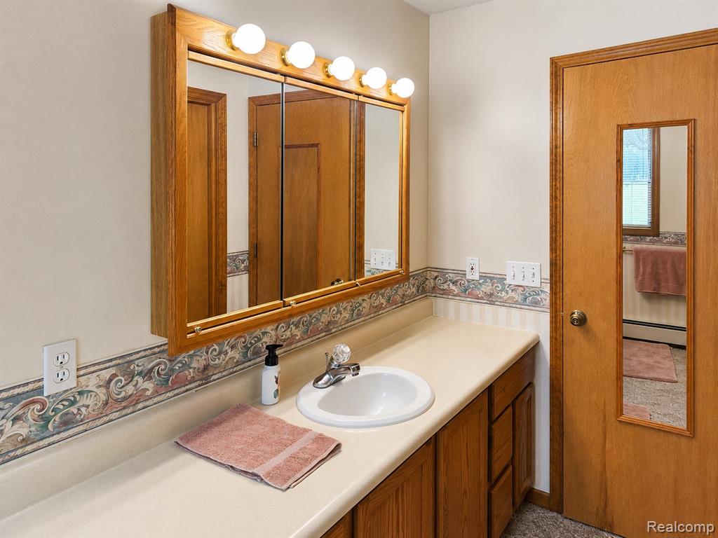 11183 Wolf Road, Johannesburg, MI 49751 — Photo 29