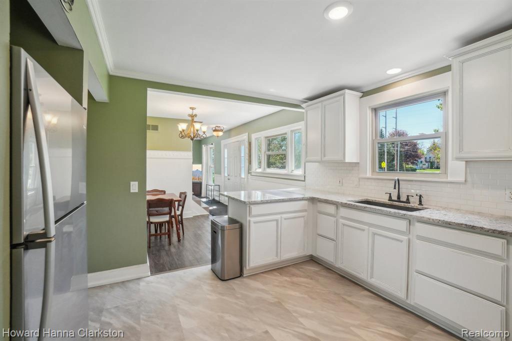 505 N Adelaide Street, Fenton, MI 48430 — Photo 7