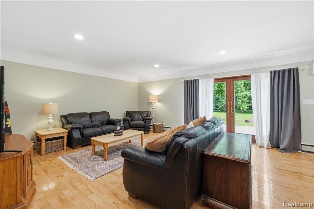 10210 Lavern Court, Clio, MI 48420 — Photo 9