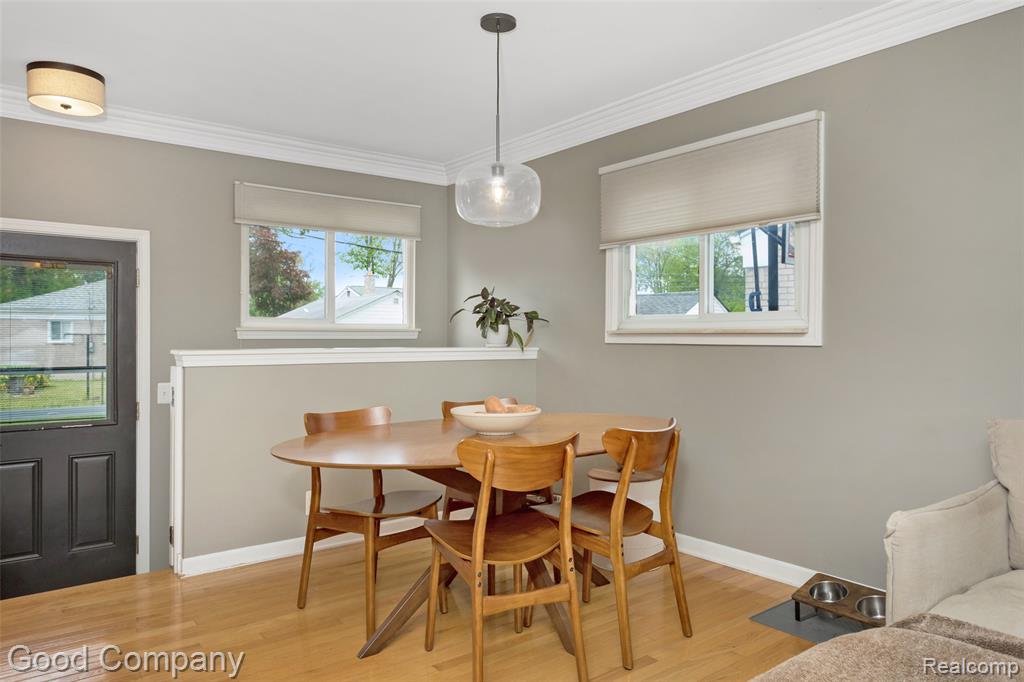 905 Parliament Avenue, Madison Heights, MI 48071 — Photo 7