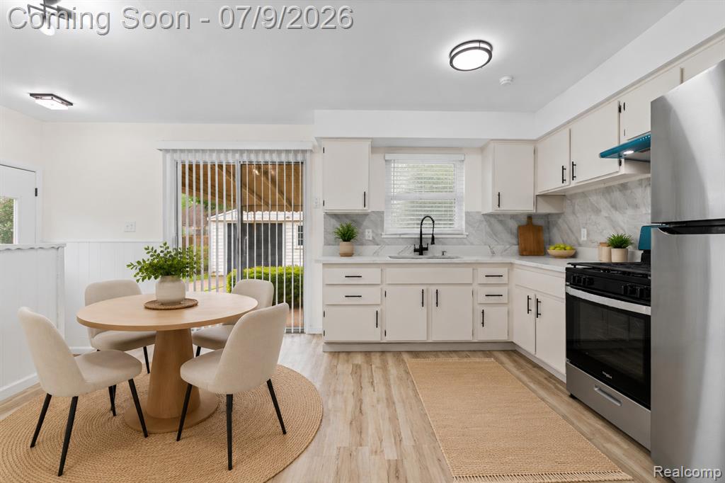 7218 Superior, Center Line, MI 48015 — Photo 10
