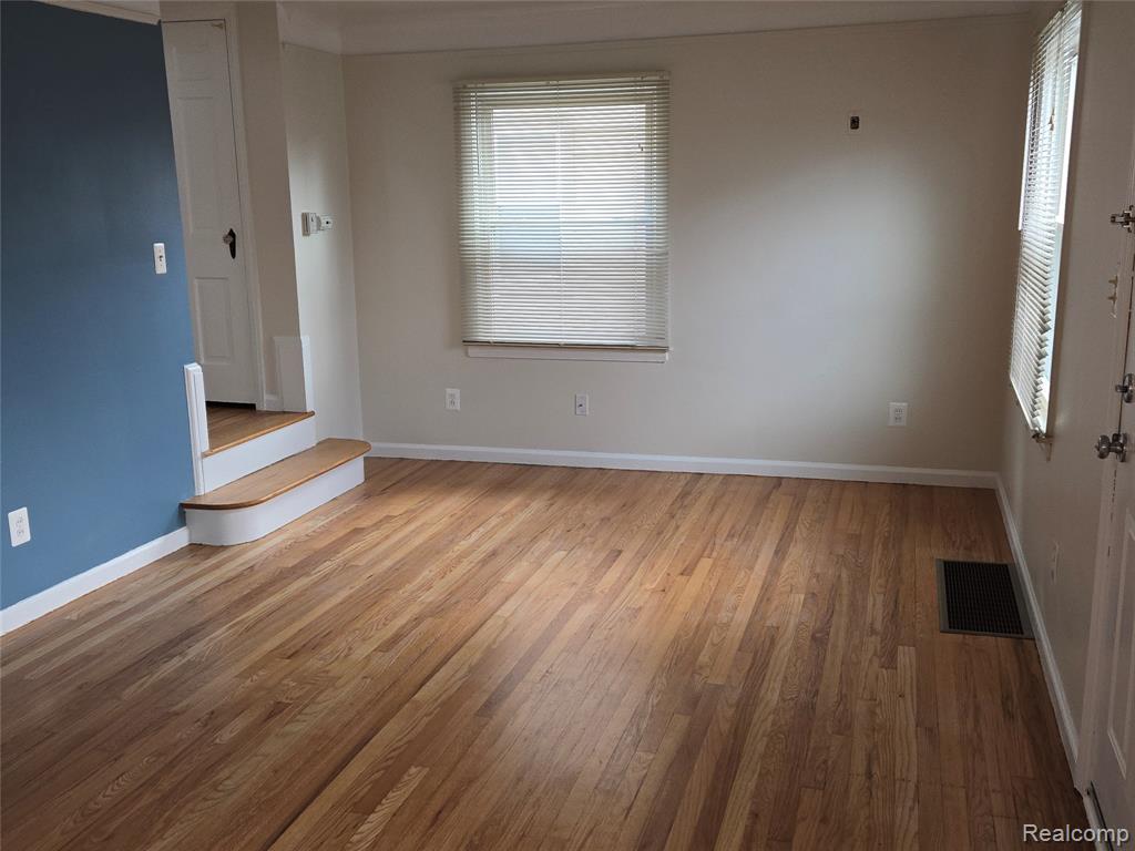 4858 Palmer Street, Dearborn, MI 48126 — Photo 2