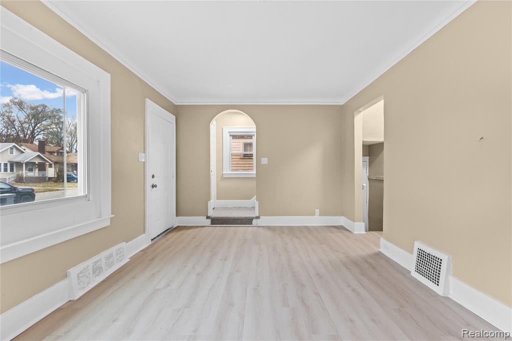 13558 Pinehurst Street, Detroit, MI 48238 — Photo 5