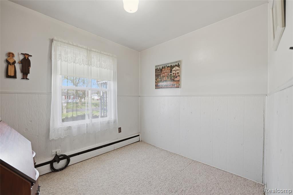 8964 Butwell Street, Livonia, MI 48150 — Photo 13