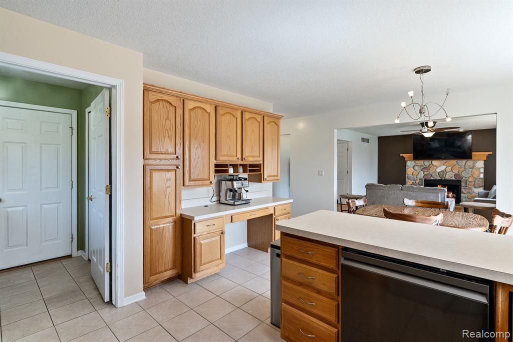 5166 CYPRESS Circle, Grand Blanc, MI 48439 — Photo 20