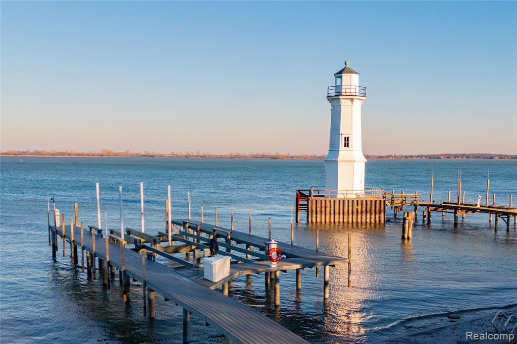 19495 Lighthouse Point, Grosse Ile, MI 48138 — Photo 10